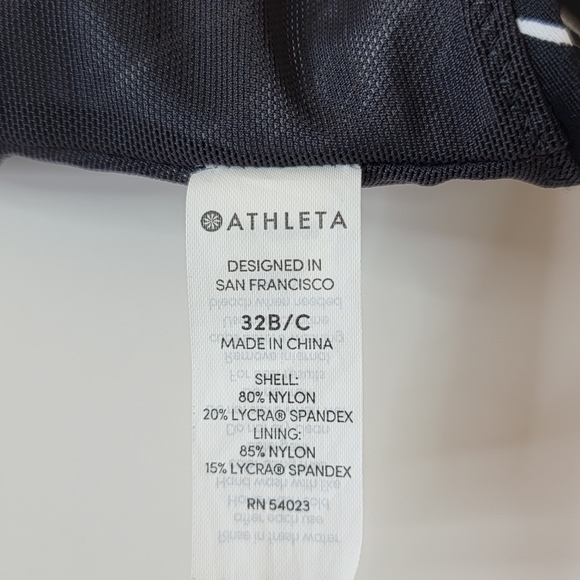 Athleta Top Chevron High Neck Sports Bra with underwire Black/White Size 32B/C - Picture 5 of 11